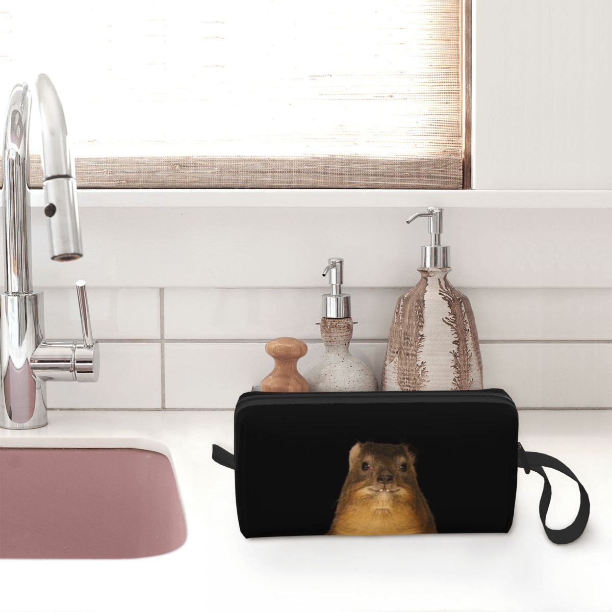 Bolsa de maquillaje Rock Hyrax - Beauty Vampire Makeup reseña y precio